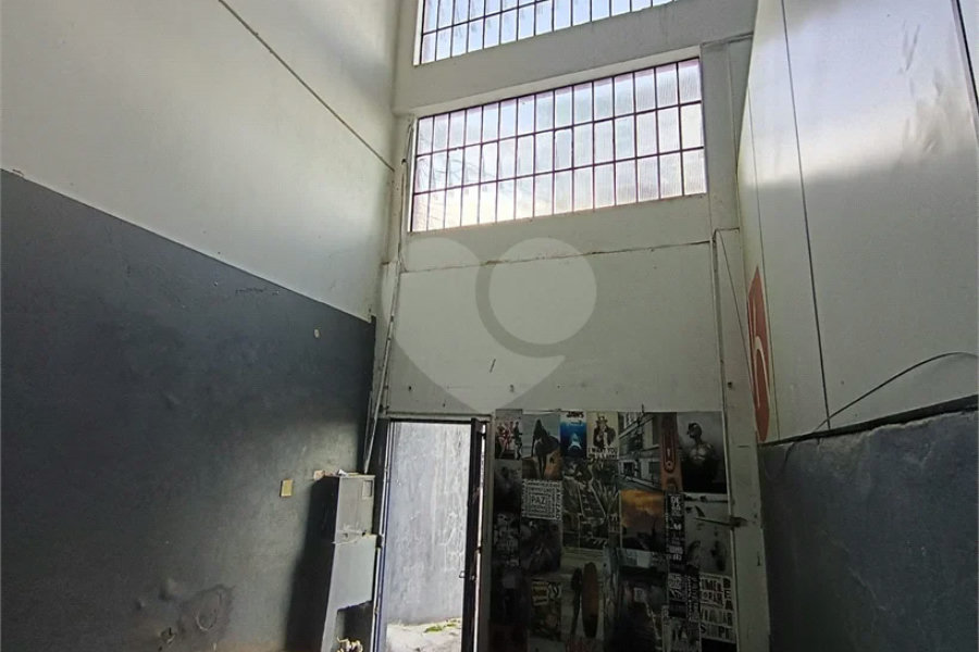 Prédio à venda em Imirim, São Paulo, SP