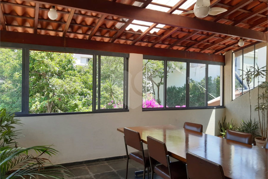 Sobrado à venda com 4 suítes em Santana, São Paulo, SP