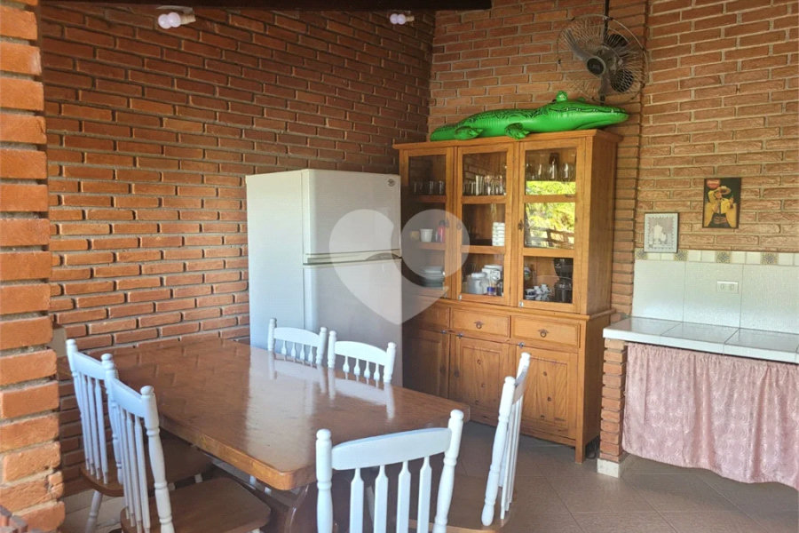 Sítio à venda com 6 quartos, sendo 3 suítes, em Serra da Cantareira, Mairiporã, SP