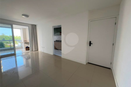 Apartamento à venda com 2 quartos, sendo 1 suíte,  em Camorim, Rio de Janeiro, RJ