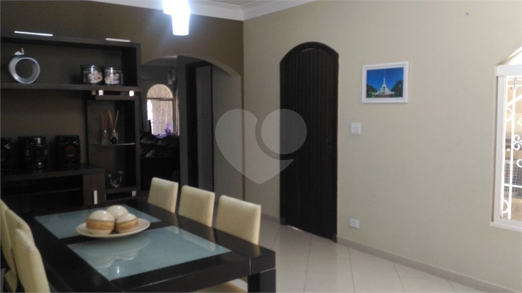 Sobrado à venda com 3 quartos, sendo 1 suíte,  em Imirim, São Paulo, SP