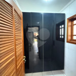 Casa à venda com 4 quartos, sendo 2 suítes,  no condomínio Arujá 5, Arujá - SP