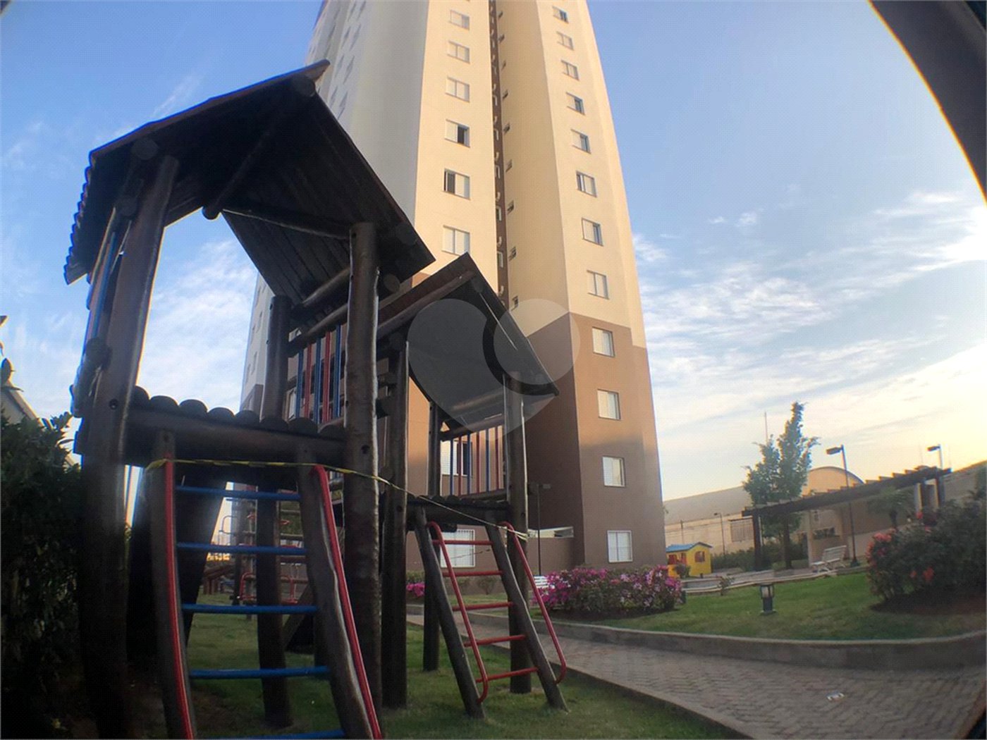 Apartamento à venda com 3 quartos, sendo 1 suíte,  em Vila Guilherme, São Paulo, SP
