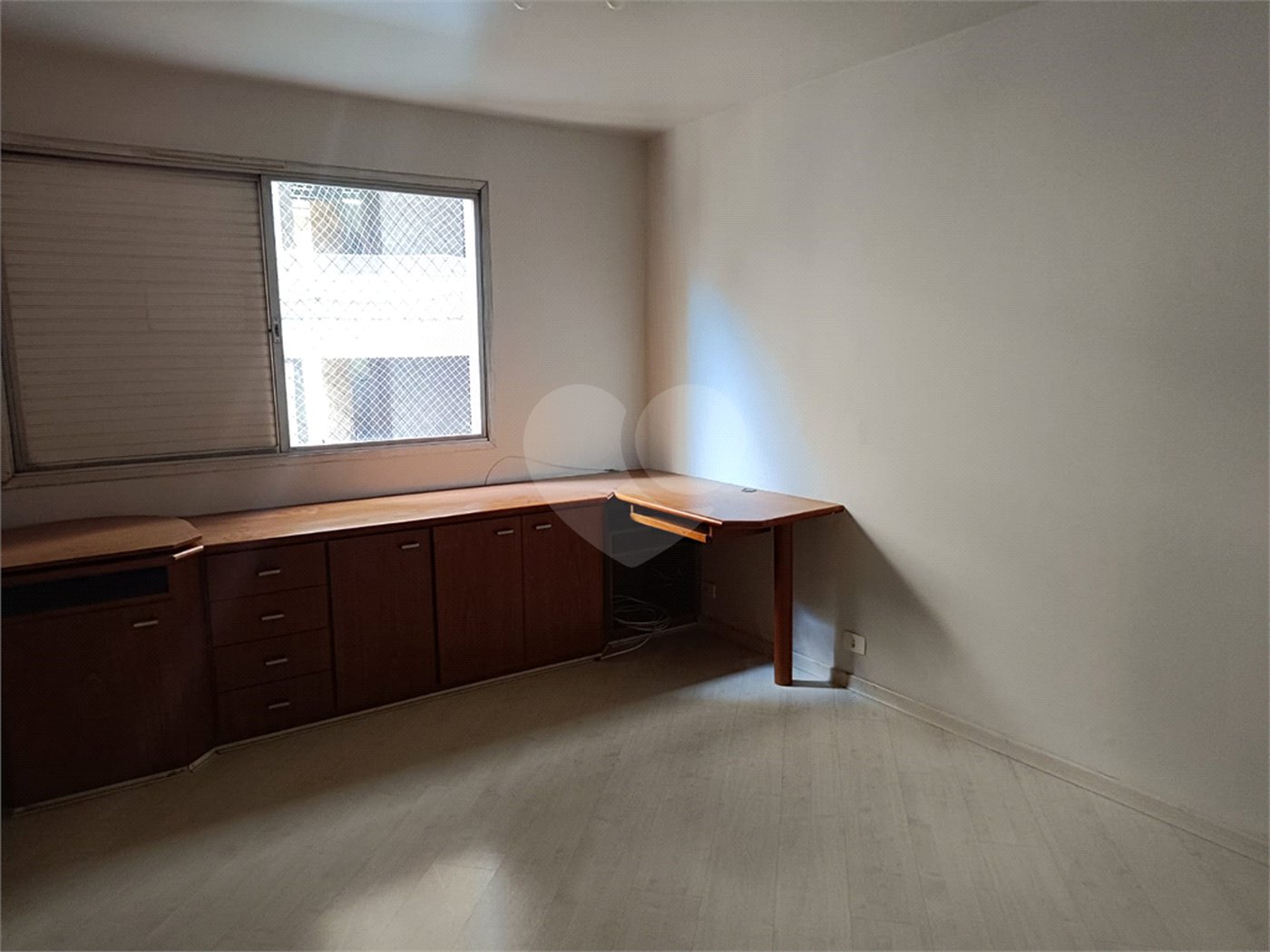 Apartamento à venda com 3 quartos, sendo 1 suíte, em Moema, São Paulo, SP
