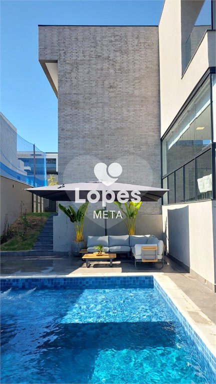 Casa à venda com 3 suítes no condomínio Alphaville 1, São José dos Campos - SP