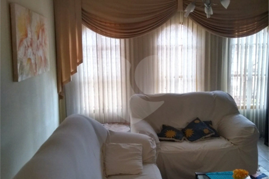 Casa à venda com 2 quartos, sendo 1 suíte, em Horto, São Paulo, SP