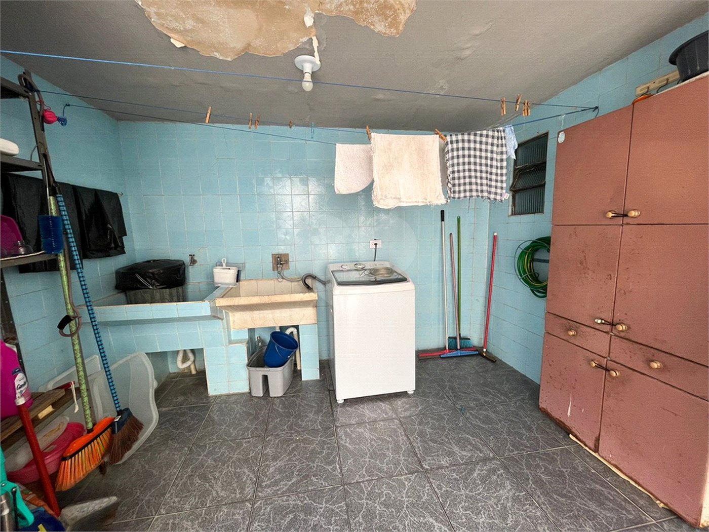 Sobrado à venda com 3 quartos, sendo 1 suíte, em Vila Paulicéia, São Paulo, SP