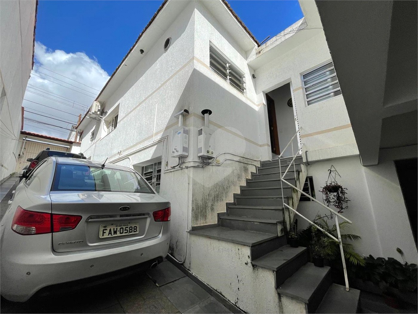 Casa Térrea à venda com 2 quartos, sendo 1 suíte, em Chora Menino, São Paulo, SP