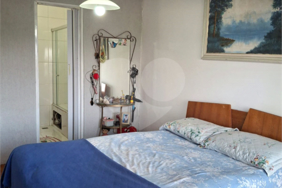 Casa à venda ou para alugar com 3 quartos, sendo 2 suítes, no condomínio Jardim da Montanha I, Mairiporã - SP