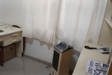 Casa à venda com 4 quartos, sendo 3 suítes,  em Vila Polopoli, São Paulo, SP