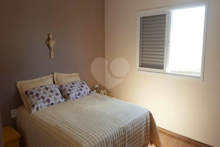 Casa à venda com 4 quartos, sendo 2 suítes, no condomínio Village Ipanema, Araçoiaba da Serra - SP