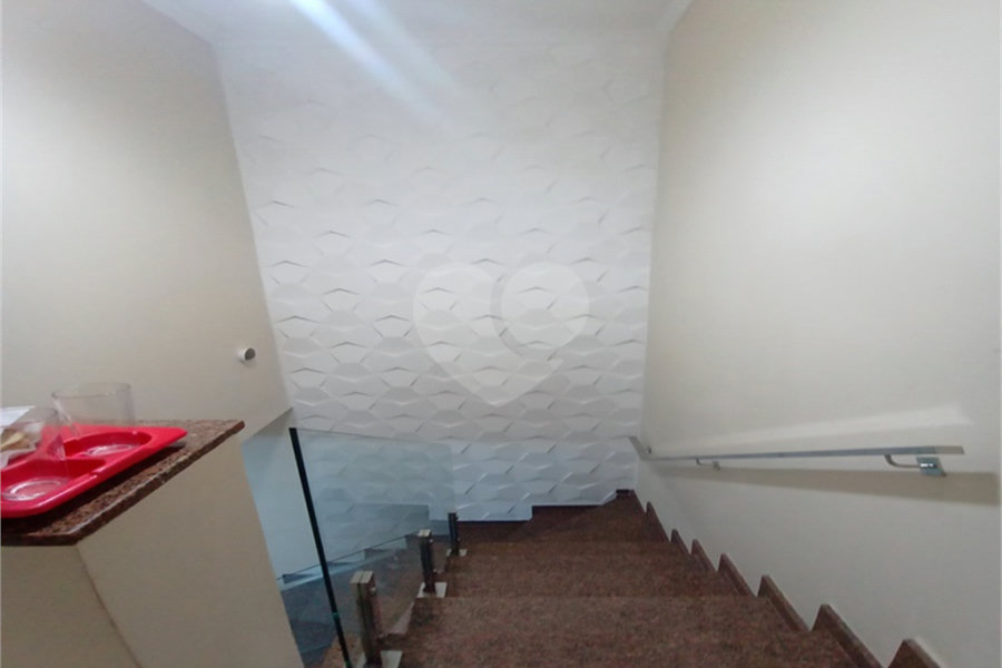 Sobrado à venda com 4 quartos, sendo 1 suíte, em Tremembé, São Paulo, SP