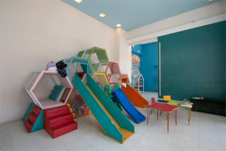Apartamento à venda com 4 quartos, sendo 3 suítes,  em Vila Romana, São Paulo, SP