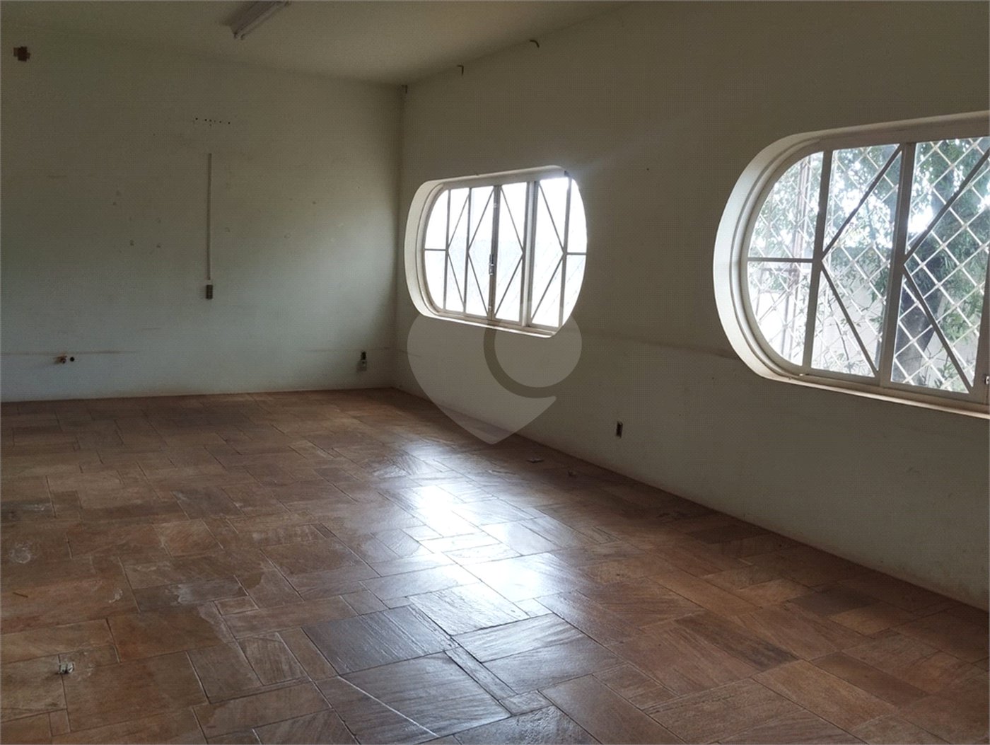 Casa à venda com 5 quartos, sendo 3 suítes, em Vila Sedenho, Araraquara, SP