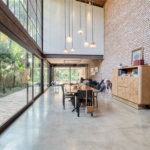 Sobrado à venda com 5 quartos, sendo 4 suítes, em Alto da Boa Vista, São Paulo, SP