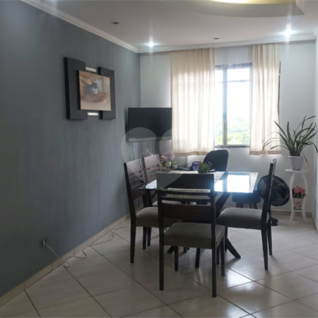 Apartamento à venda com 3 quartos, sendo 1 suíte,  em Vila São João, Sorocaba, SP