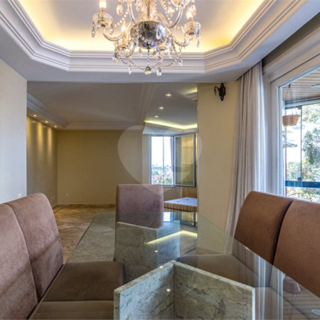 Apartamento à venda com 3 quartos, sendo 2 suítes, em Vila Andrade, São Paulo, SP