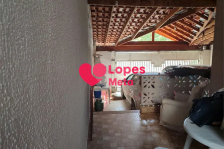 Casa à venda com 3 quartos em Jardim Santa Júlia, São José dos Campos, SP