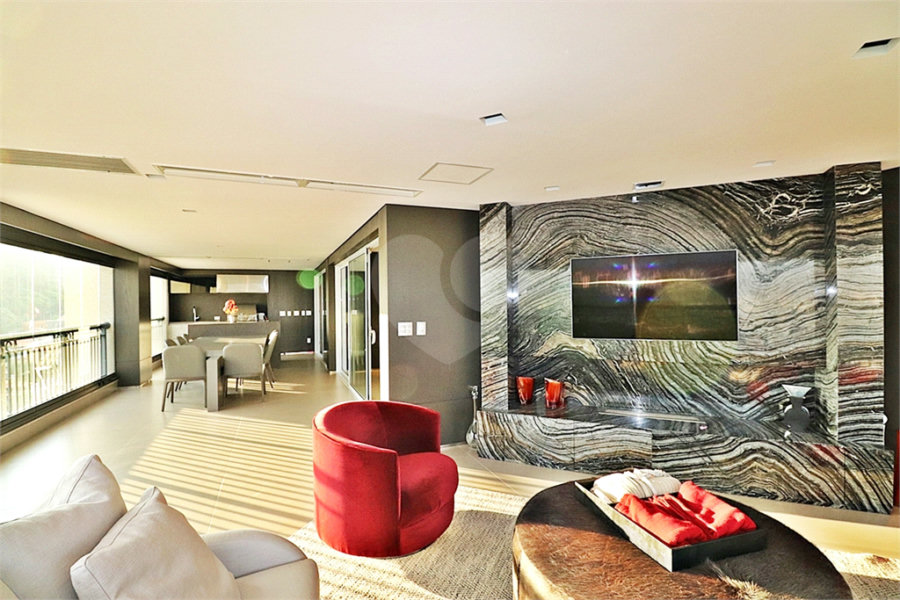 Apartamento à venda com 3 suítes em Santana, São Paulo, SP