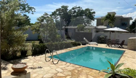 Casa em condomínio à venda com 4 quartos, sendo 2 suítes,  em Caravelas, Armação dos Búzios, RJ