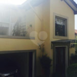 Casa à venda com 5 quartos, sendo 4 suítes, no condomínio Jardim Vitória Régia, São Paulo - SP