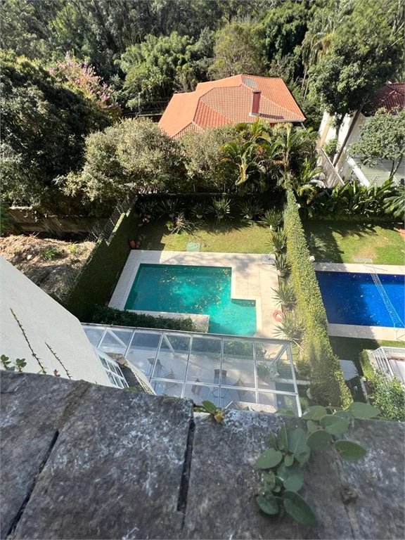 Casa à venda com 3 suítes no condomínio Fazenda Morumbi, São Paulo - SP