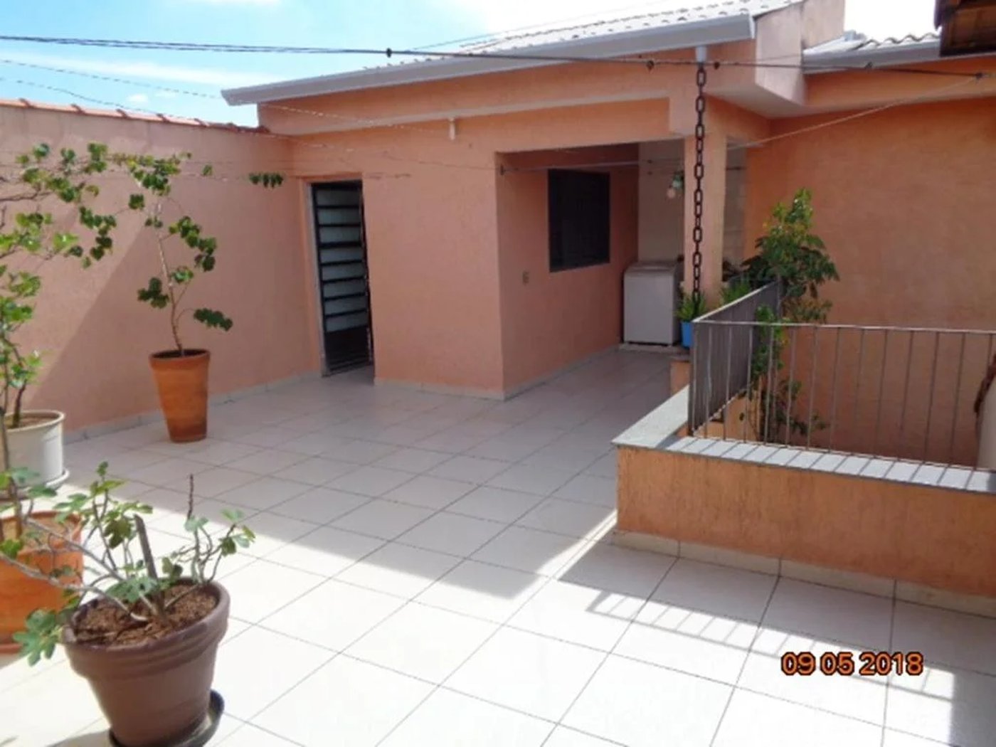 Casa Térrea à venda com 3 suítes em Ferreira, São Paulo, SP