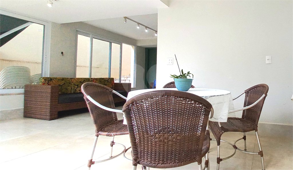 Casa Térrea à venda com 3 quartos, sendo 1 suíte, em Ribeirânia, Ribeirão Preto, SP