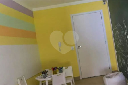 Apartamento à venda com 2 quartos em Cambuci, São Paulo, SP