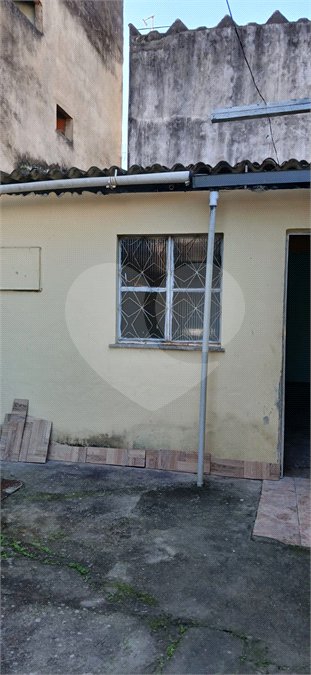 Casa à venda com 3 quartos em Santíssimo, Rio de Janeiro, RJ
