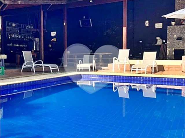 Casa à venda com 4 suítes no condomínio Sausalito, Mairiporã - SP