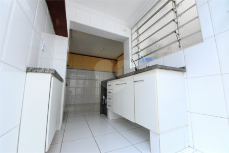 Casa Térrea para alugar com 4 quartos, sendo 1 suíte, em Vila Mariana, São Paulo, SP