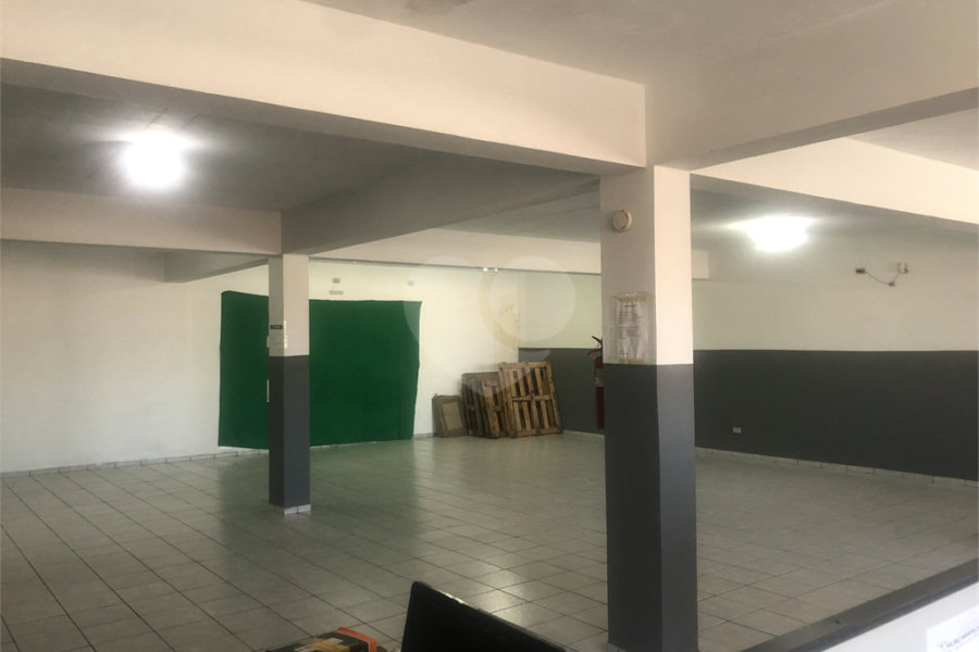 Prédio à venda em Imirim, São Paulo, SP