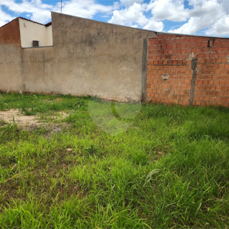 Terreno à venda em Parque Alvorada, Araraquara, SP