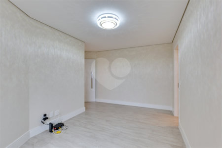 Apartamento à venda com 4 suítes em Vila Sofia, São Paulo, SP