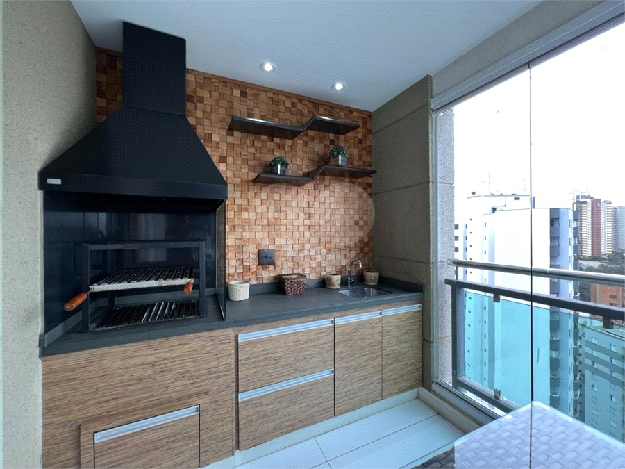 Apartamento à venda com 3 suítes em Vila Andrade, São Paulo, SP