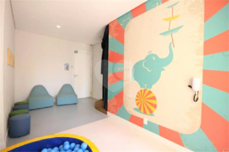 Apartamento à venda com 2 quartos em Cambuci, São Paulo, SP