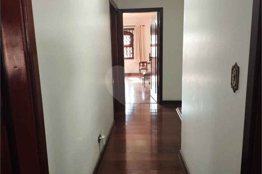 Sobrado à venda com 4 quartos, sendo 1 suíte, em Tremembé, São Paulo, SP
