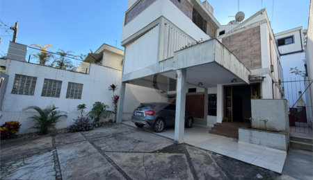 Casa à venda com 3 suítes em Jardim Franca, São Paulo, SP