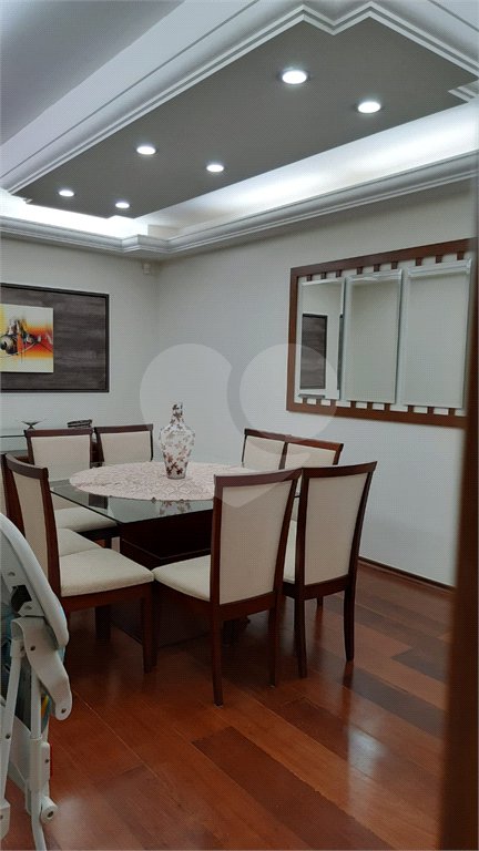 Casa à venda com 5 quartos, sendo 1 suíte,  em Vila Lavínia, Mogi das Cruzes, SP