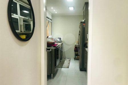 Apartamento à venda com 3 quartos, sendo 1 suíte,  no Centro, São Bernardo do Campo, SP