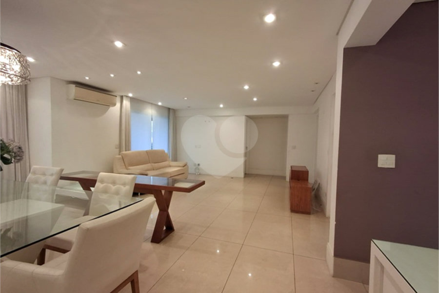 Apartamento à venda com 4 quartos, sendo 3 suítes, em Santana, São Paulo, SP