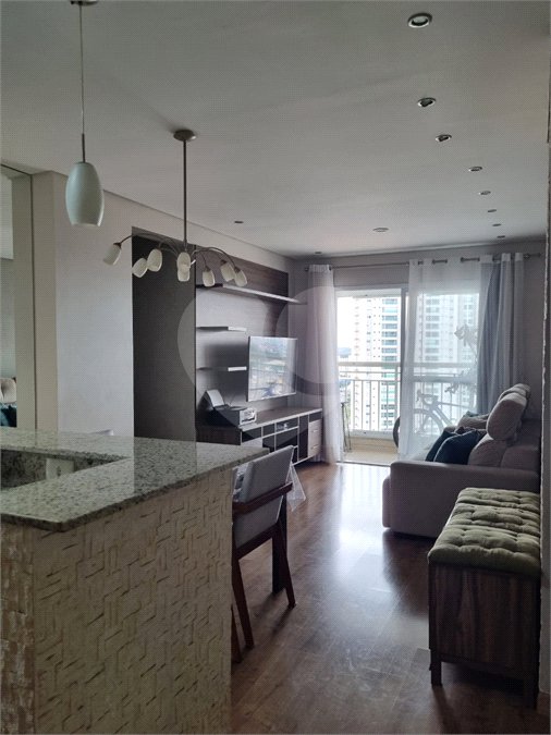 Apartamento à venda com 2 quartos, sendo 1 suíte,  em Vila Mogilar, Mogi das Cruzes, SP