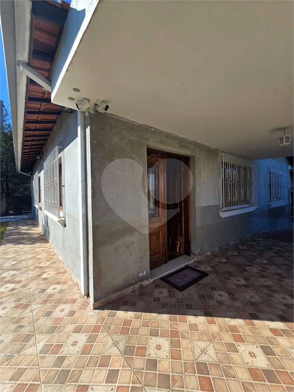 Casa à venda com 3 quartos, sendo 2 suítes,  em Vila São Paulo, Mogi das Cruzes, SP