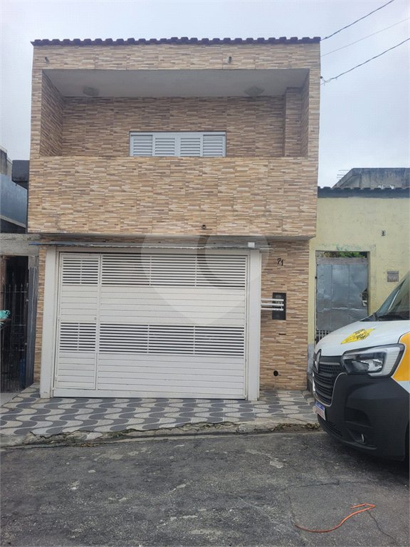 Casa à venda com 2 quartos, sendo 1 suíte, em Jardim Cacique, Suzano, SP