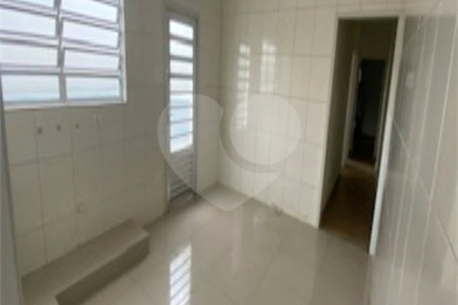 Sobrado à venda com 3 quartos, sendo 1 suíte, em Vila Guilherme, São Paulo, SP