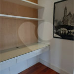 Apartamento à venda com 4 quartos, sendo 3 suítes, em Cambuci, São Paulo, SP