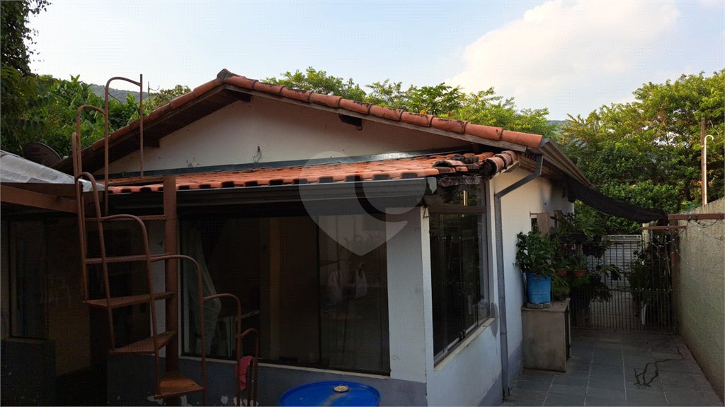 Casa à venda com 3 quartos no Centro, Mairiporã, SP