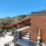 Casa à venda com 3 quartos, sendo 2 suítes, no condomínio Alpes de Caieiras, Caieiras - SP