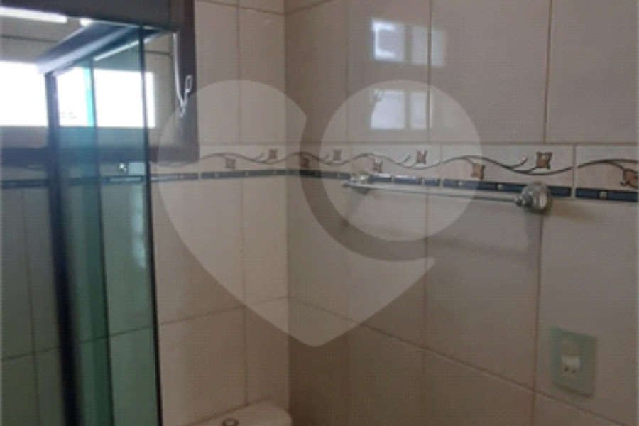 Sobrado à venda com 4 quartos em Santana, São Paulo, SP